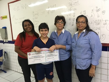 Entrega dos Certificados de Honra ao Mérito II Bimestre