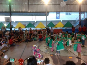 Homenagem ao Dia das Mães Ed. Infantil e Ensino Fundamental